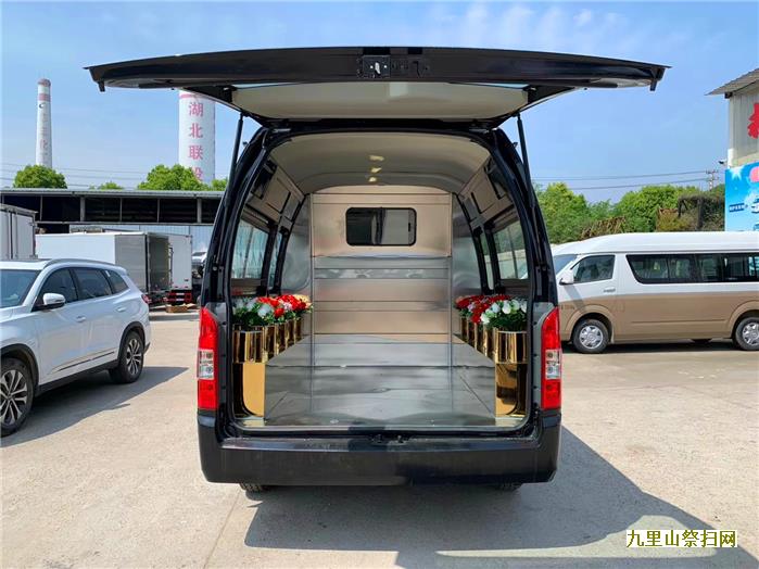 北京墓地用于开葬法和凿葬法